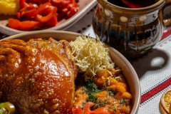Pork knuckle with bean casserole